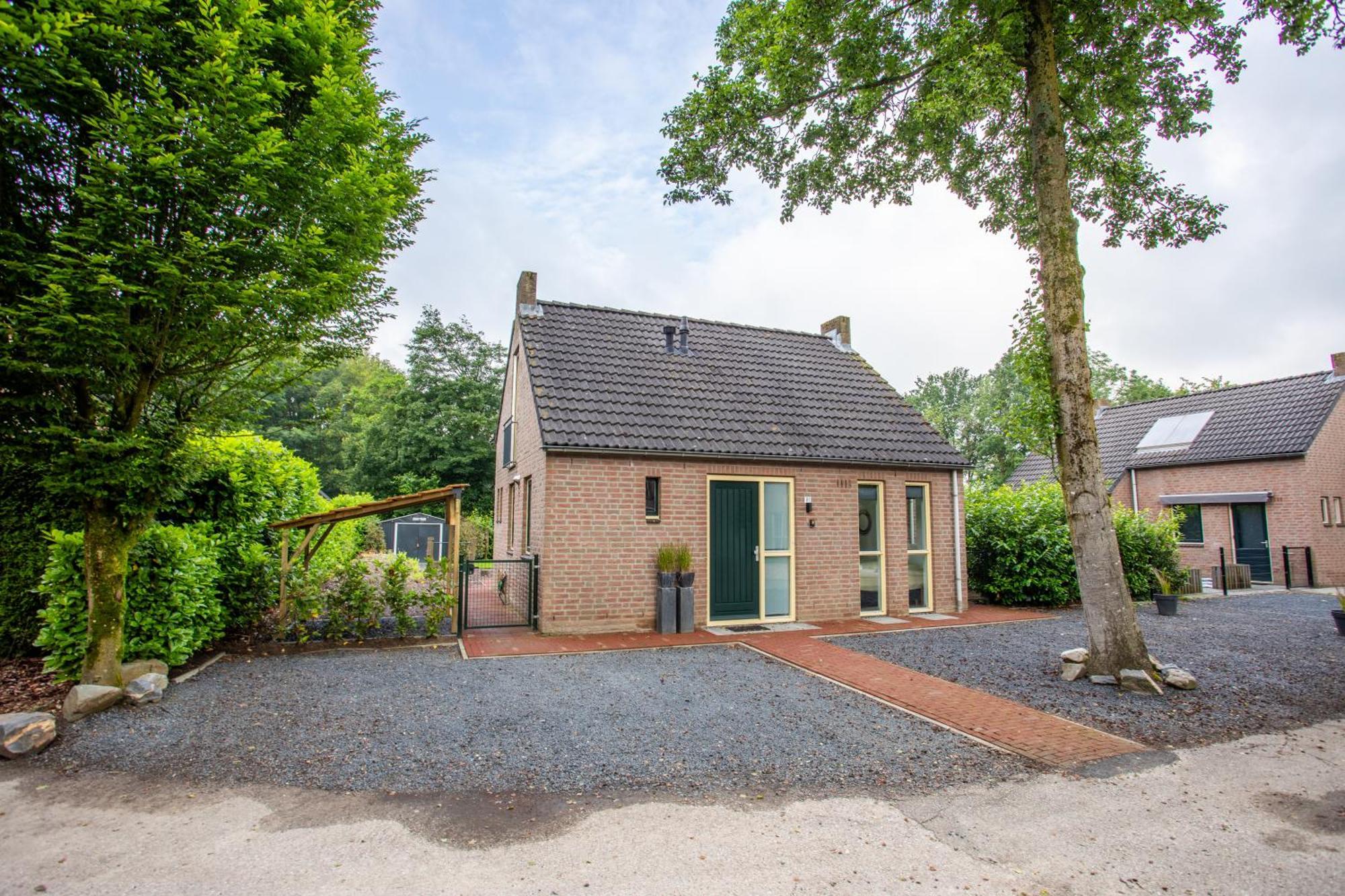 Evergreen Wellness Met Sauna & Hottub Ewijk Exterior photo